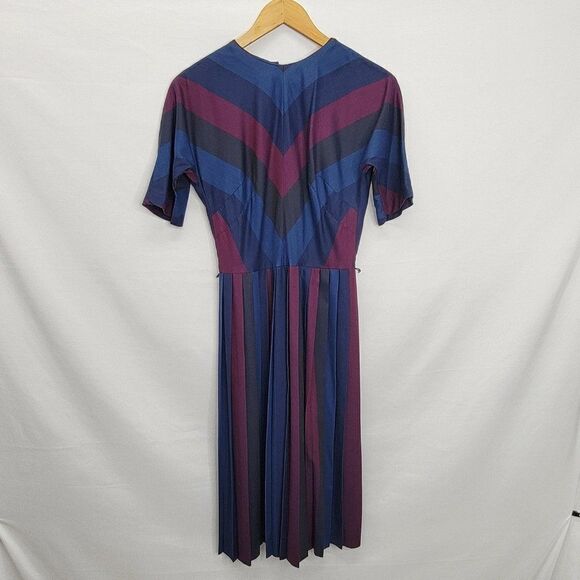 UNBRANDED Vintage Fit and Flare - Picture 3 of 11